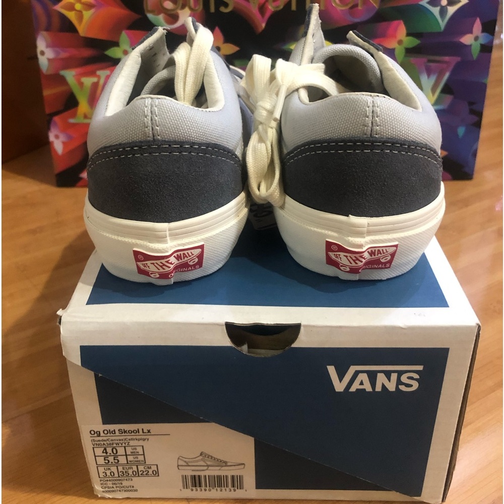 Brand new VANS Old Skool suede gray shoes🤍 - Picture 2 of 2
